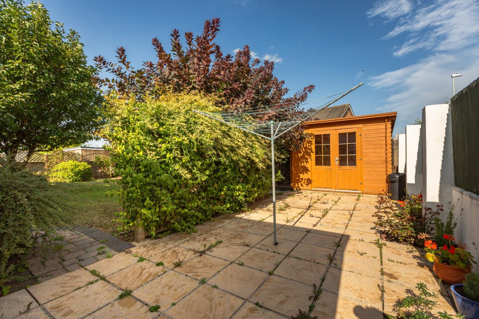 Gowerton Road, Three Crosses, Swansea, SA4 3PY